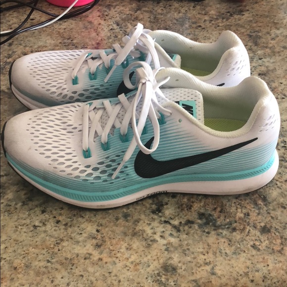 Nike Shoes - Nike zoom Pegasus 34